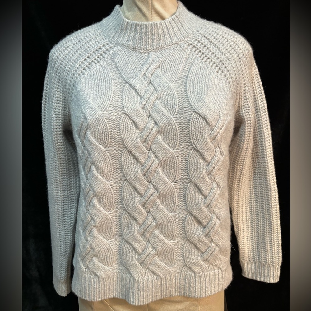 Talbots Haven well with in gray cashmere sweater size and XS